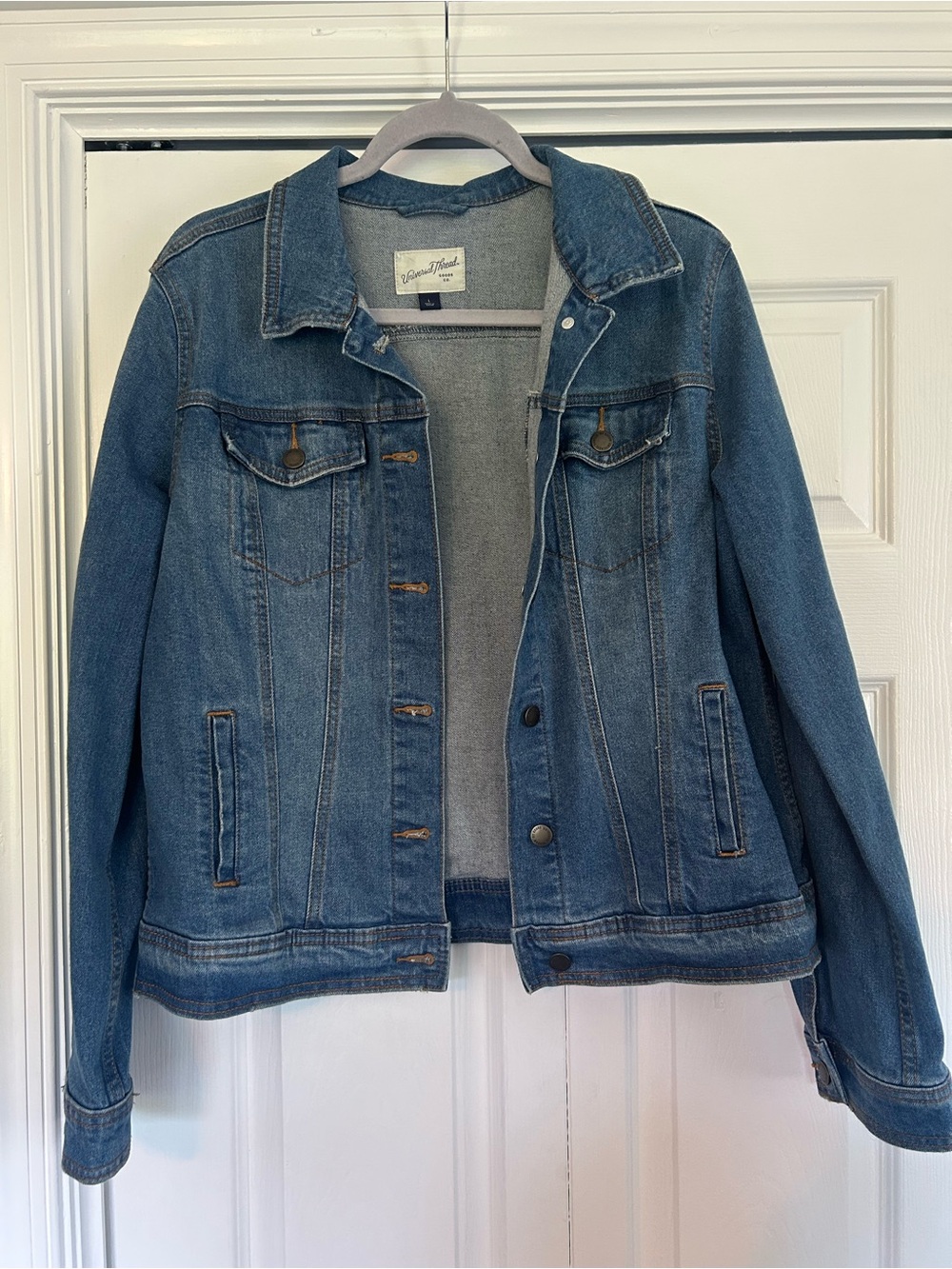 Universal Thread Light Blue Denim Jacket Size Large